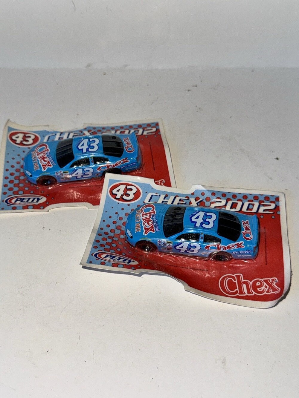 Lot 2 2002 Chex Richard Petty #43 Petty Blue NASCAR 1:64 Diecast Cars NIP